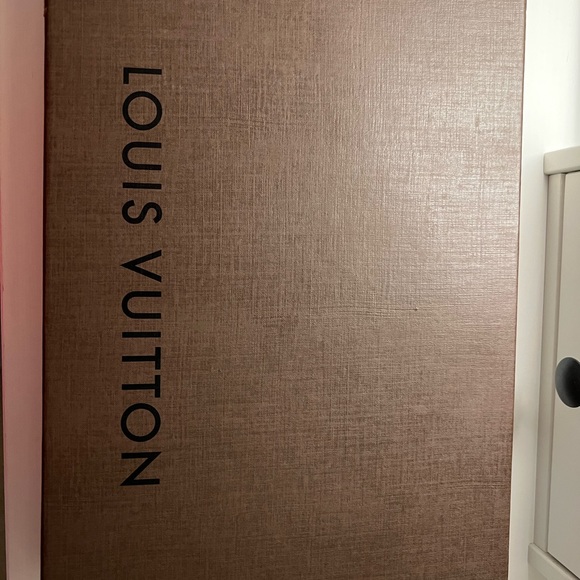 🎉🎉HP🎉🎉Louis Vuitton monogram rainbow chale - Picture 5 of 7